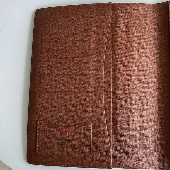 Louis Vuitton Compendium A4 Business Folder - Picture 7 of 8